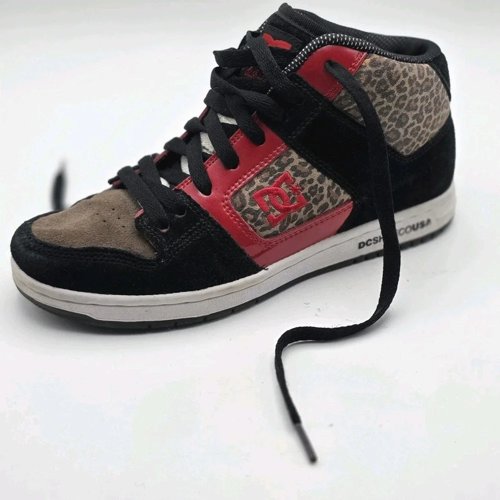 Vintage DC Shoes Womens 6.5 Y2k Skate Manteca 2 Mid Sneakers‎ Leopard Red Black